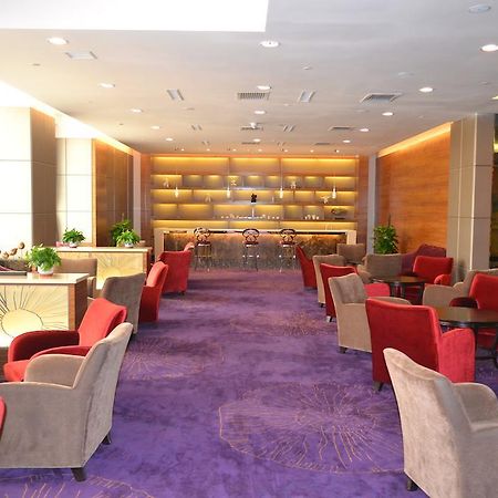 Angel Garden Hotel ฮูฮอต ภายนอก รูปภาพ